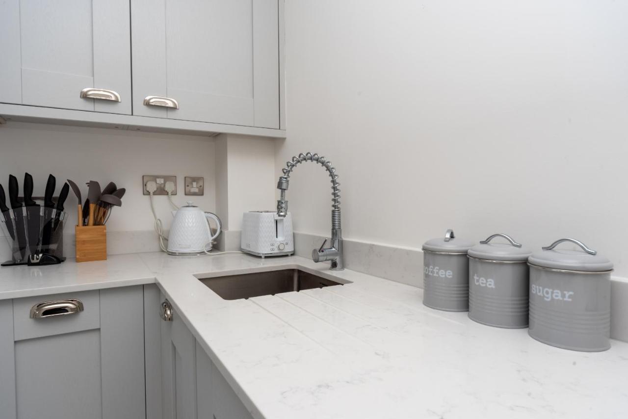 Bishops Lynn House Apartments - Town Centre キングズ・リン エクステリア 写真